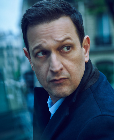 Josh Charles as Max Peterson