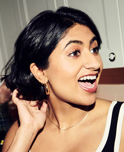 Amita Rao as Issa